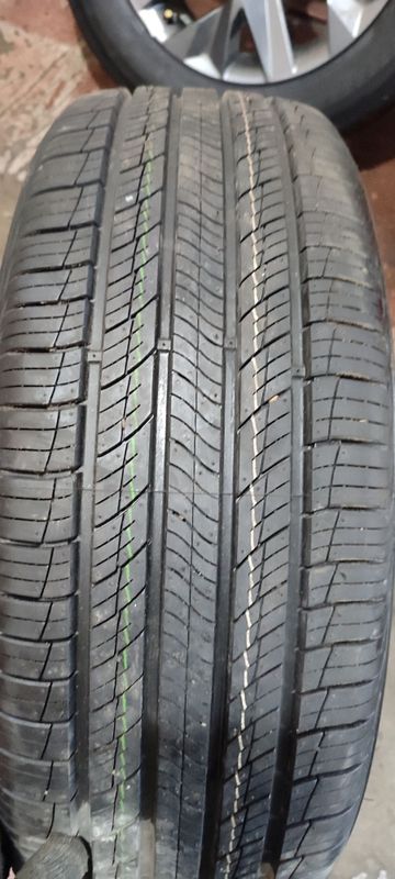 Hankook 235_60_R18 sotiladi