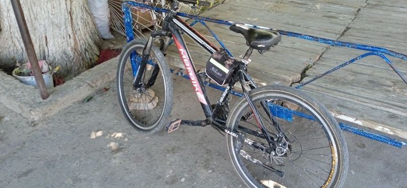 Velosiped Sport Bike tezda sotiladi Velosiped Sport Bike tezda sotiladi