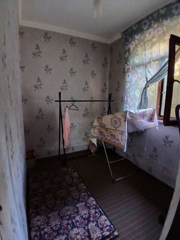 Qizlarga sheriklikka kvartira Qizlarga sheriklikka kvartira