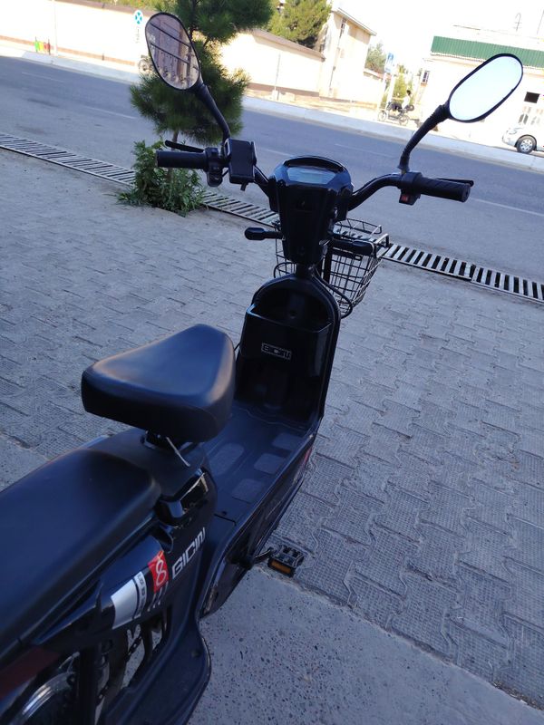 ElektroSkuter va Velosiped ElektroSkuter va Velosiped