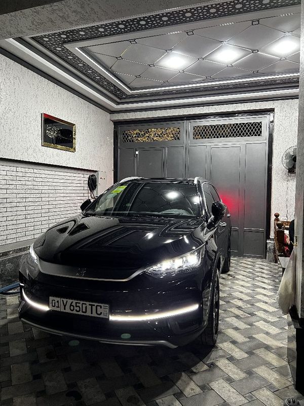 Byd tang EV 730km запас хода