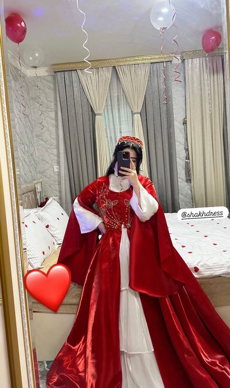 Razmer L-Xl 1 Marta Kiyilgan Narxi 100$ dan Razmer L-Xl 1 Marta Kiyilgan Narxi 100$ dan