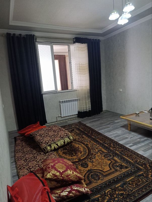 Narpay yulidagi Yangi hayot uylaridan 3 xonalik kvartira sotiladi