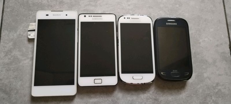 Продам сотовые телефоны Самсунг Galaxy б/у