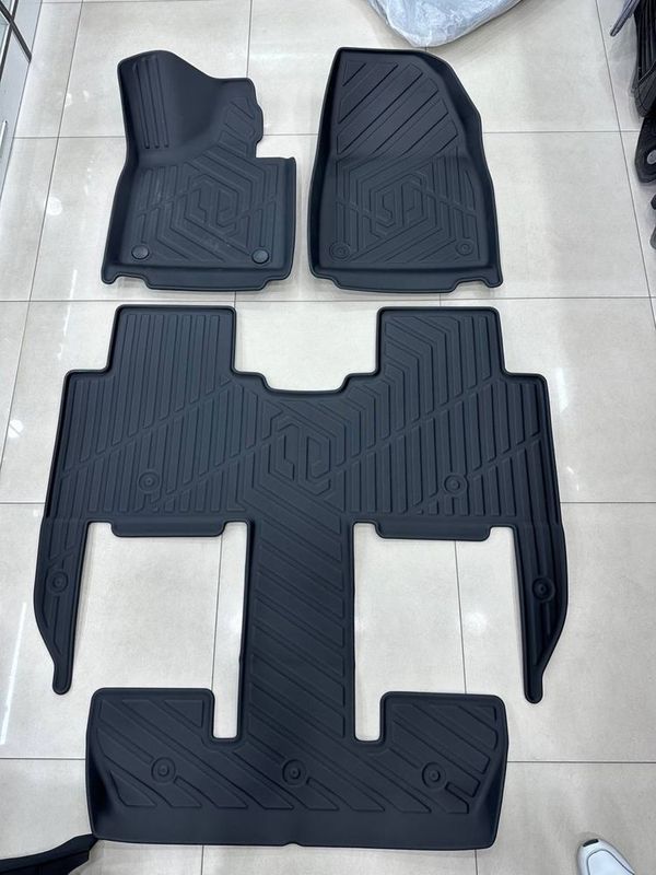 TPE полик для leapmotor C 16 TPE полик для leapmotor C 16