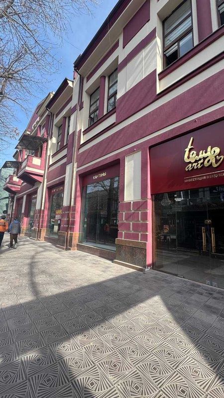 Аренда помещение под торговлю в центре города Аренда помещение под торговлю в центре города