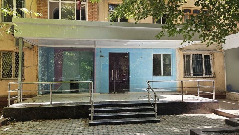 Аренда под офис 3 минут от метро Мирзо Улугбек 50м2 Аренда под офис 3 минут от метро Мирзо Улугбек 50м2
