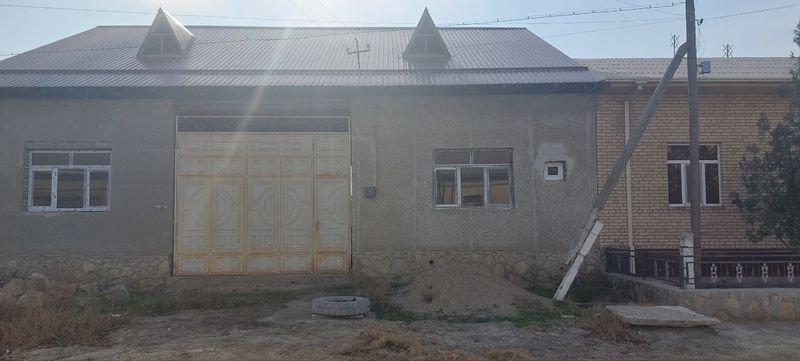 Город Бухара, Каган, посёлок Ойбек(убачули) Город Бухара, Каган, посёлок Ойбек(убачули)