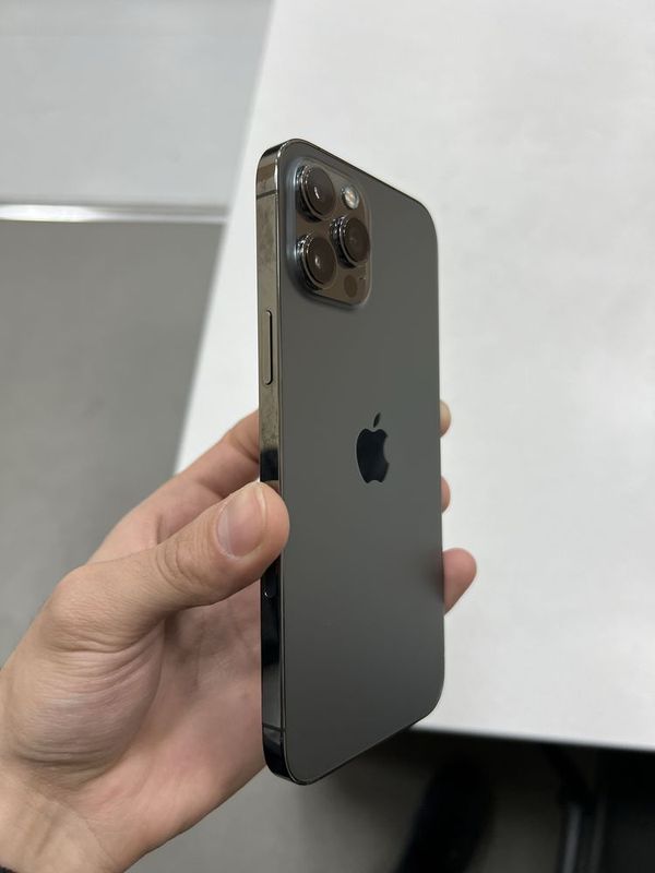 iPhone 12 Pro Max