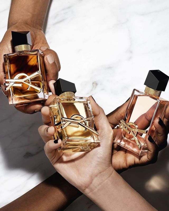 Qatar aeraport duty free Dan parfyum 90ml sotiladi