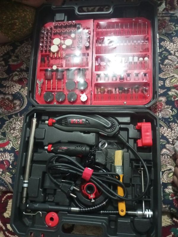 Asbob uskunalar kafolati bilan yangi Asbob uskunalar kafolati bilan yangi