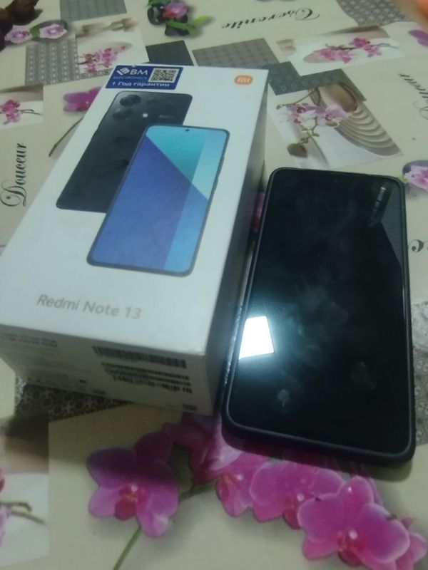 Redmi note 13 8/256 yengi