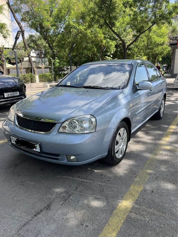 Lasetti 1.8 MT 2012y. Gazi bor Lasetti 1.8 MT 2012y. Gazi bor