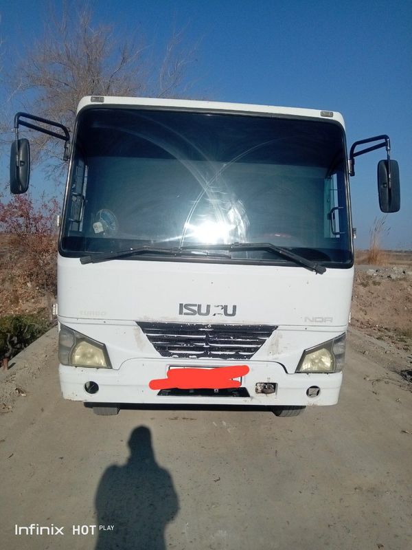 Aftobus isuzu boʻtka Aftobus isuzu boʻtka
