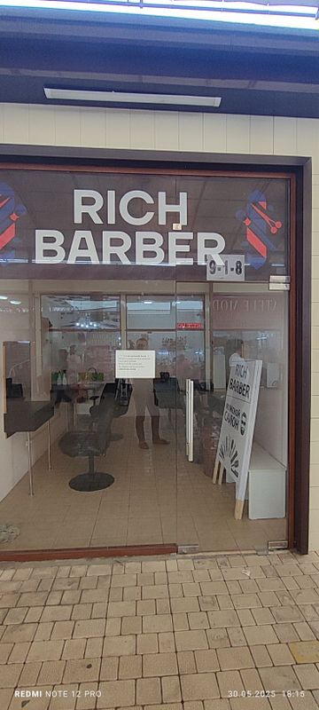 Professional Sartarosh (erkak va ayol) kerak ! Professional Sartarosh (erkak va ayol) kerak !