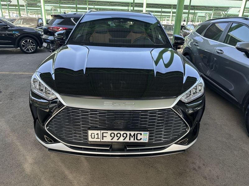 продается BYD song plus DM-i продается BYD song plus DM-i