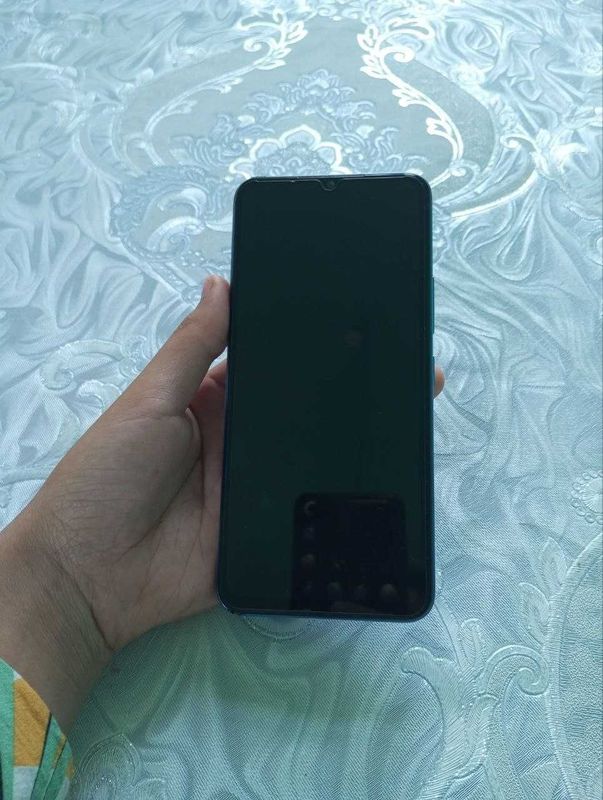 Itel vision 3 64/3