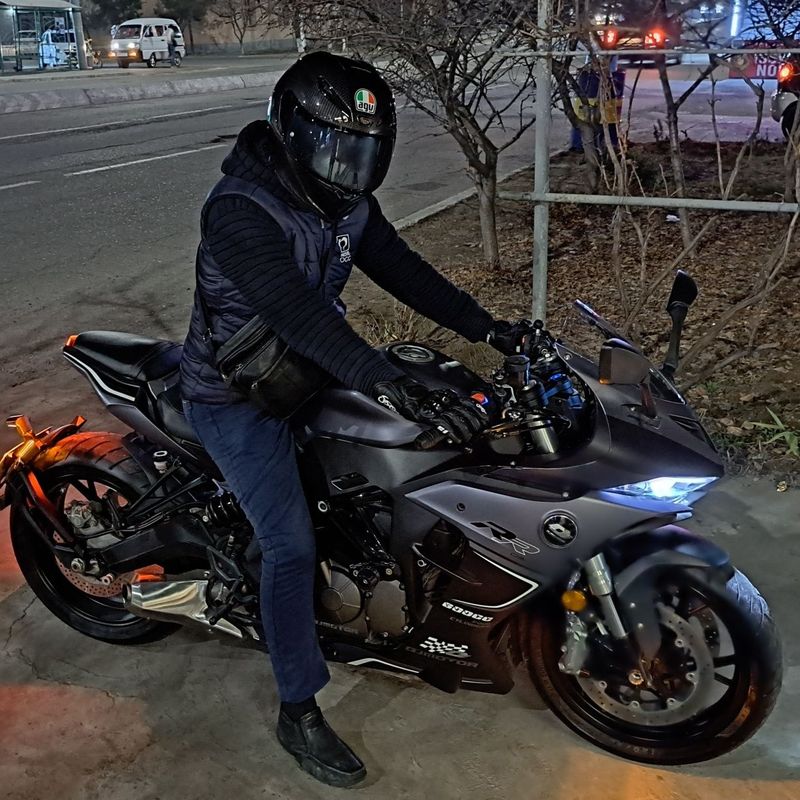 Qj moto 600rr Sotiladi holati ideal Qj moto 600rr Sotiladi holati ideal