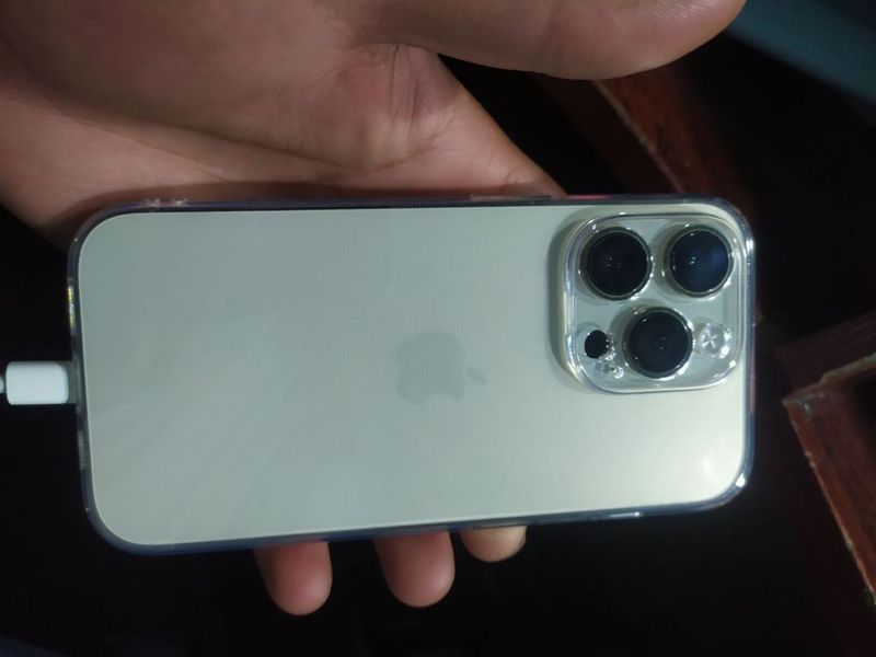 Iphone 14 pro gold Iphone 14 pro gold