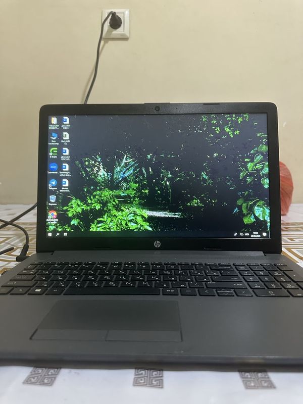 Laptop HP noutbuk Laptop HP noutbuk