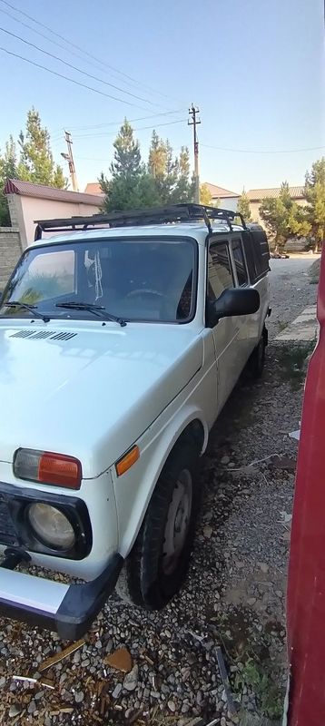 Niva aftomabili sotiladi