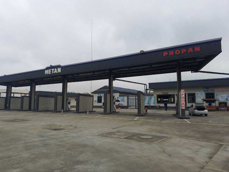 Avtomobillarga gaz to'ldirish kompressor shaxobchasi AGTKSH Sotiladi Avtomobillarga gaz to'ldirish kompressor shaxobchasi AGTKSH Sotiladi