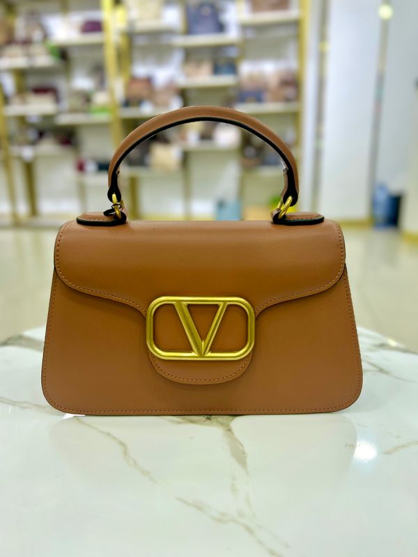 Valentino Valentino