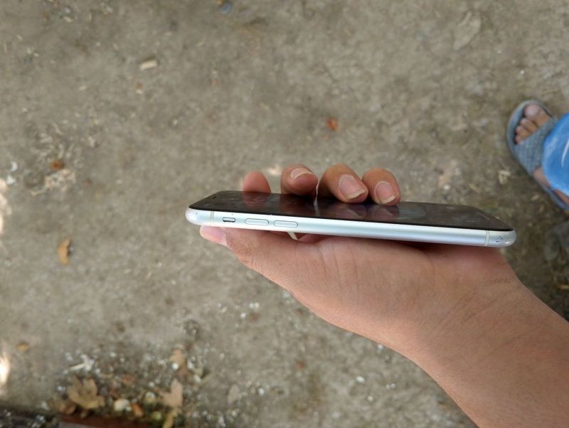 Iphone 11 sotladi srochni Iphone 11 sotladi srochni