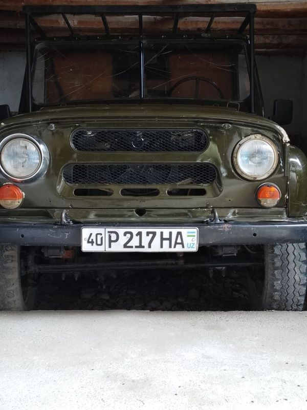 moshina tayyor 4x4 tortadi moshina tayyor 4x4 tortadi