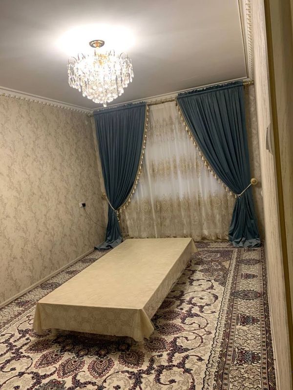 Farhod bozori yaqinida 3 xonali uy ijaraga beriladi Farhod bozori yaqinida 3 xonali uy ijaraga beriladi