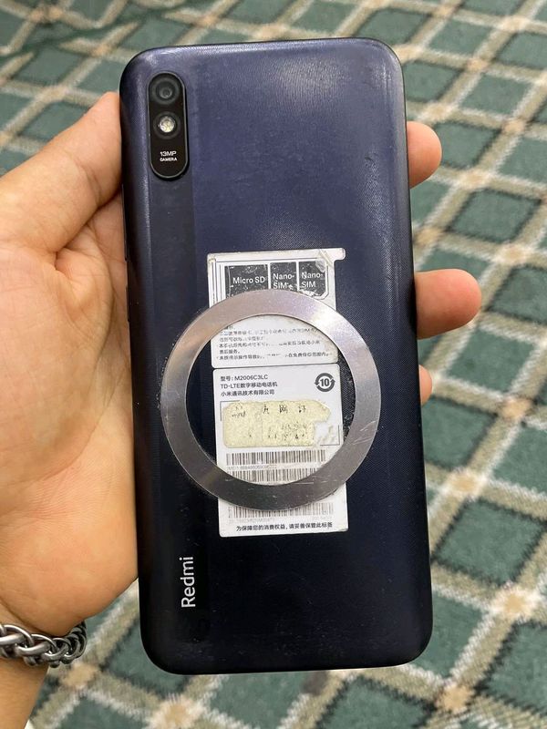 Telefon sotiladi