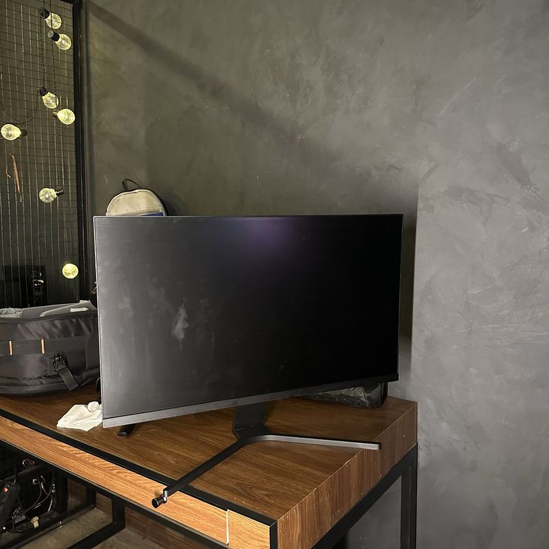 Redmi monitor ideal holati Redmi monitor ideal holati