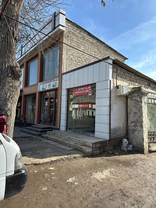 Срочно продаётся магазин в центре города Срочно продаётся магазин в центре города