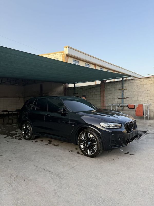 Bmw ix3 M sport zapas xod 500km Bmw ix3 M sport zapas xod 500km