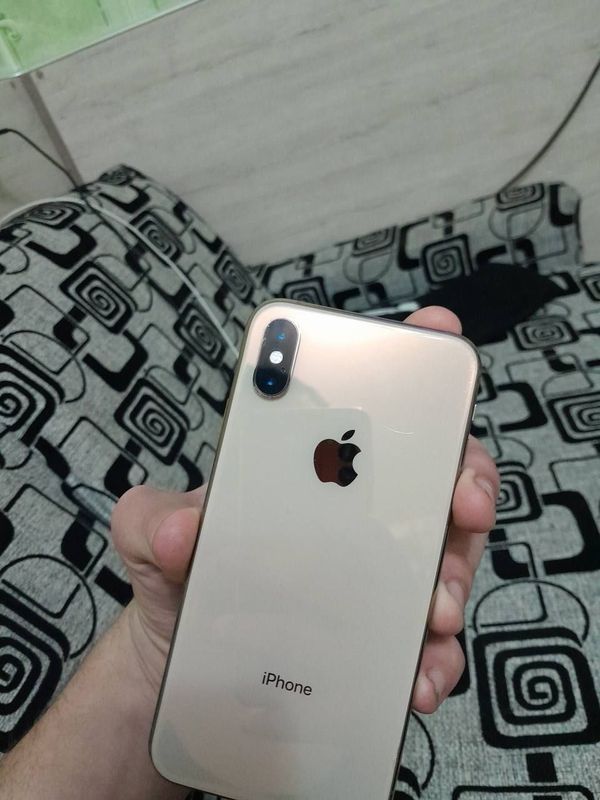 Iphone xs sotiladi