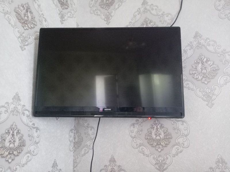 Samsung 32, aybi yoq Samsung 32, aybi yoq
