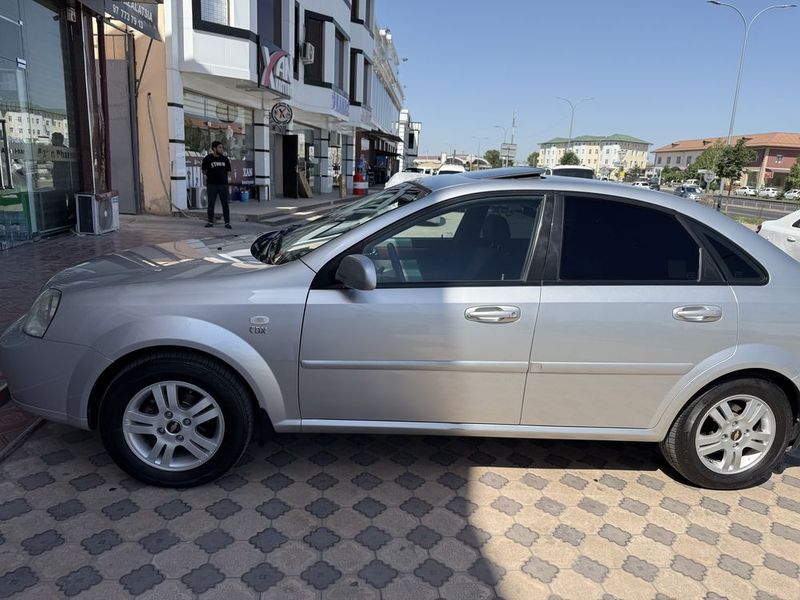 Laseti 1.6 avtamat 2013 yil xolati ideal Laseti 1.6 avtamat 2013 yil xolati ideal
