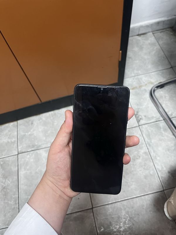 Samsung A20s sotilad Samsung A20s sotilad