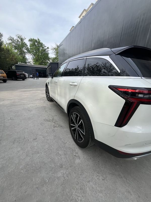 Nissan Venucia star продается срочно. Nissan Venucia star продается срочно.