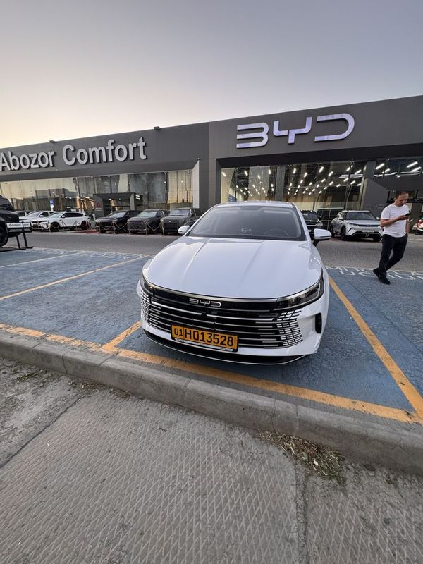 Byd chazor почти новая . Пробег 26.000 цена 19000