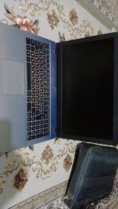 Asus nautbuk arzon narxda Asus nautbuk arzon narxda
