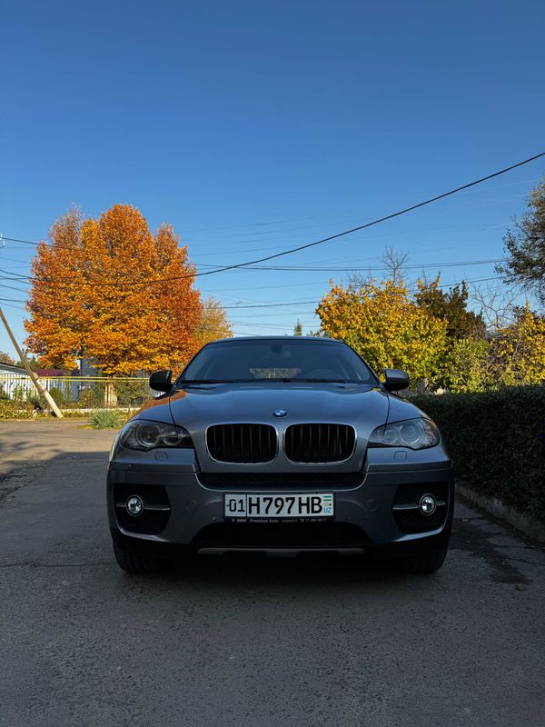 BMW X6 3,5L 2009г в идеальном состоянии