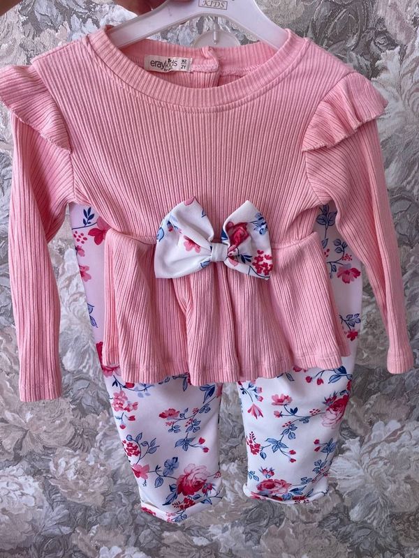 Двойка для девочек 2-3 лет Двойка для девочек 2-3 лет