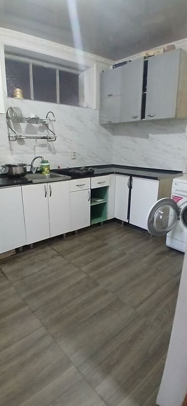 Huvli arendaga a Huvli arendaga a