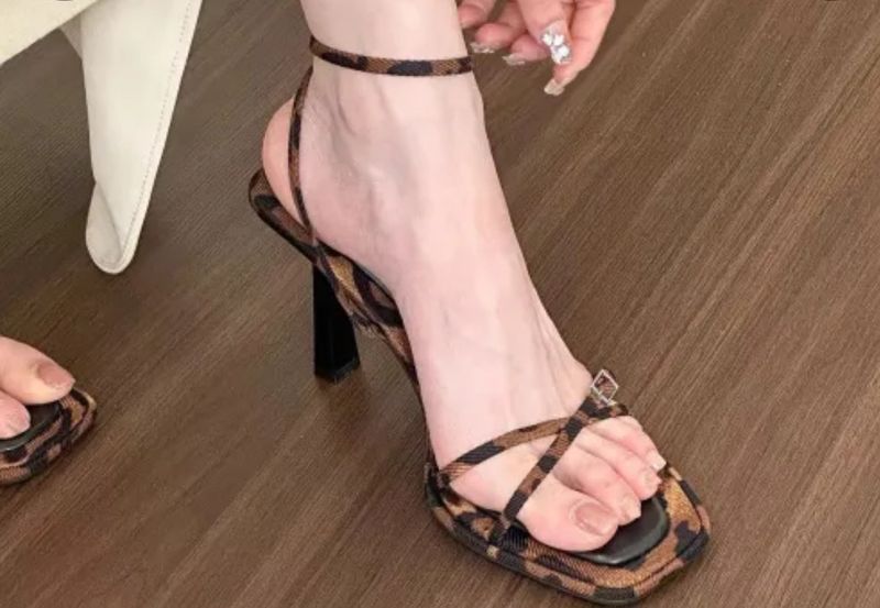 2  marta kiyilgan razmer 35  balandmas