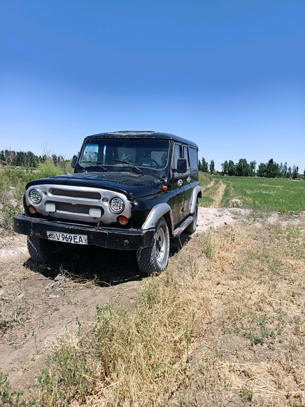 uaz bars sotiladi 10.000$ uaz bars sotiladi 10.000$
