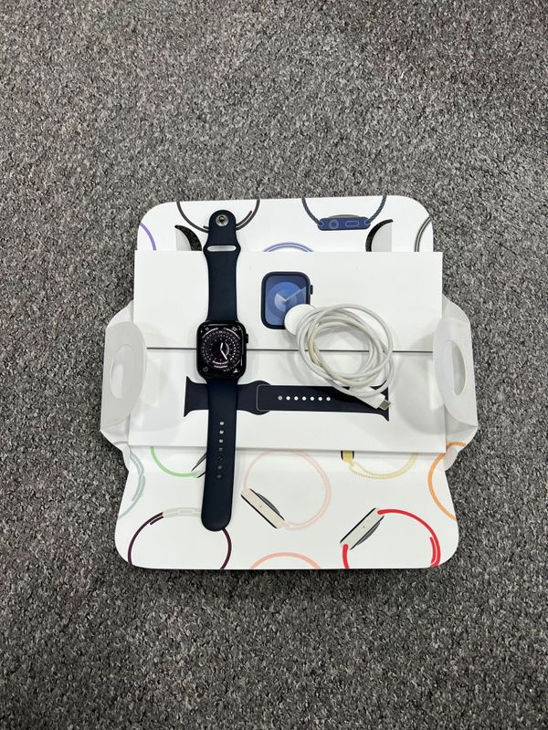 Apple watch 9 45MM Apple watch 9 45MM