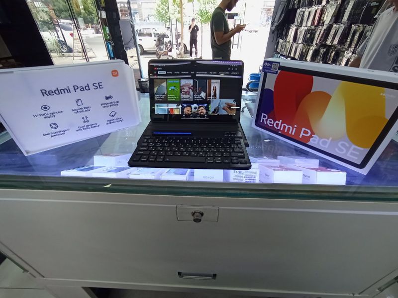 Redmi Pad SE 11dyum wifi planshet 4x128 sotiladi Redmi Pad SE 11dyum wifi planshet 4x128 sotiladi