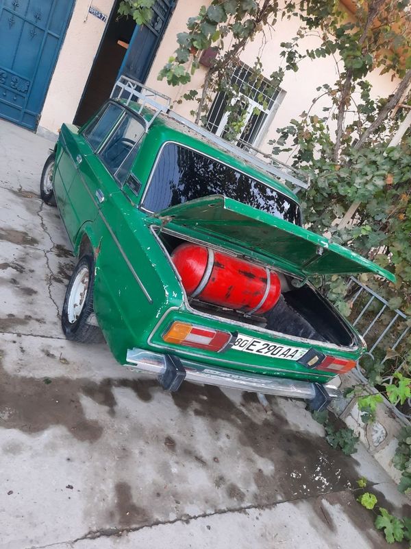 Jiguli 06 sotiladi