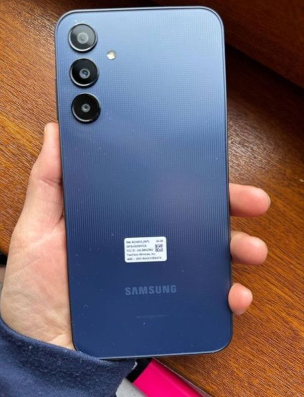 Samsung A25 6/128 kar dak